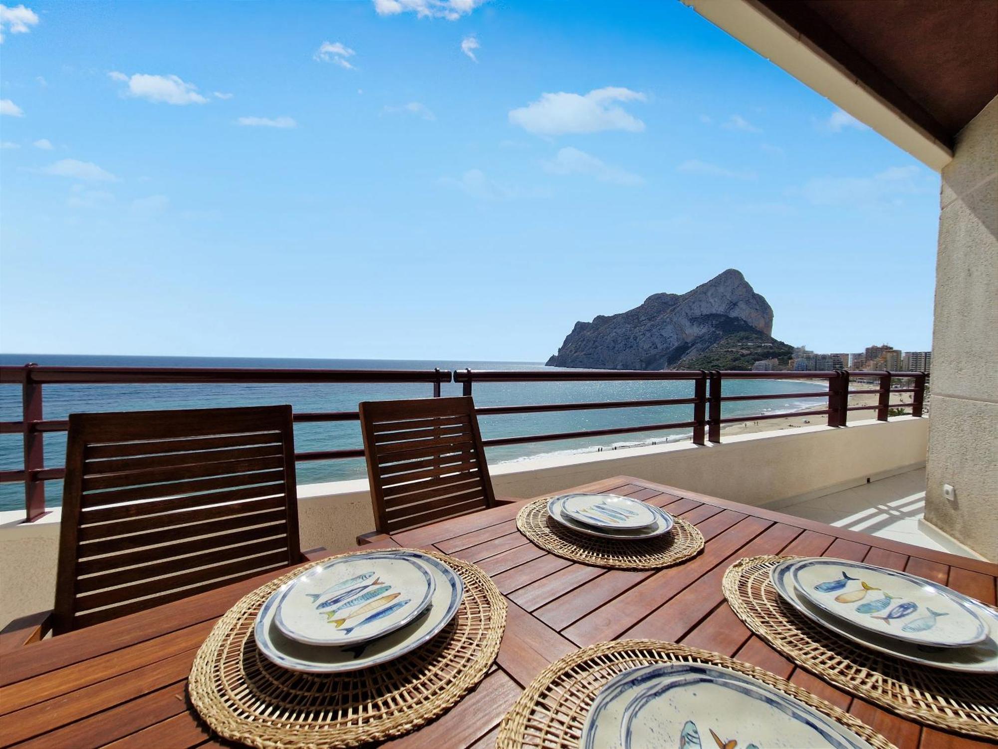 Apartamento Duplex Aloha Calpe, Primera Linea De Playa מראה חיצוני תמונה